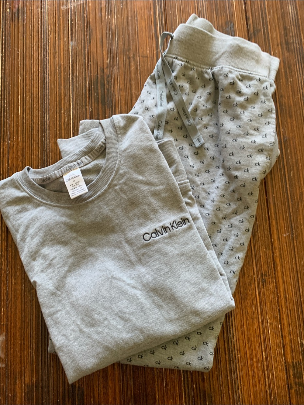 Calvin Klein Light Gray Logo Sweatshirt and CK Print Jogger Pyjamas
